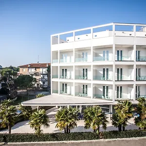 Oceanomare Punta Marina